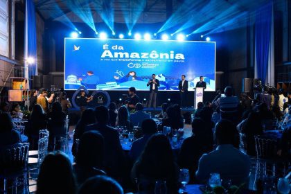 Profissionais da imprensa são reconhecidos no 4º Prêmio Águas de Manaus