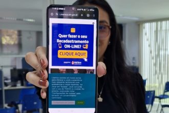 Aposentados e pensionistas da ManausPrev nascidos em dezembro devem realizar recadastro anual