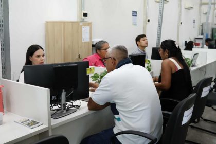 Sine oferta vagas para Auxiliar, Almoxarife e outros 285 cargos