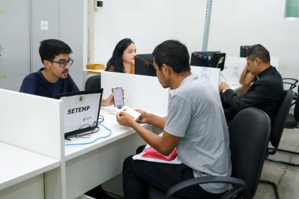 Auxiliar, Operador e outras 636 vagas de emprego no SINE