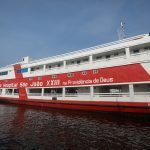 Barco Hospital leva atendimentos de saúde a Caapiranga