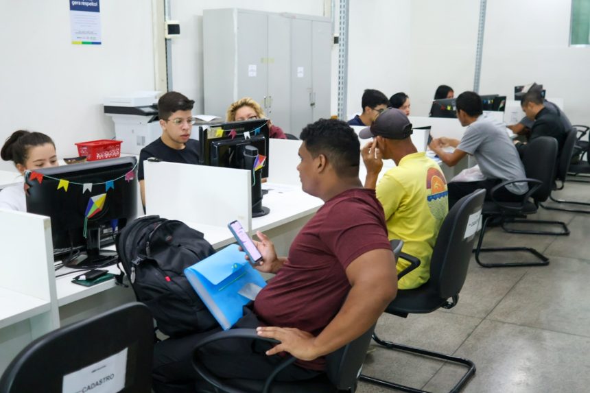 Operador, Eletricista, Técnico e outras 448 vagas no Sine