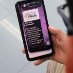 Celular mostrando mensagem sobre Nota Fiscal Amazonense.