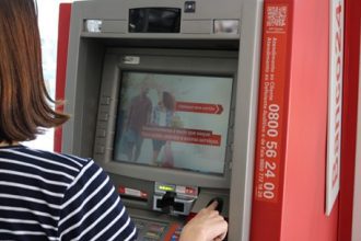 Mais de 500 mil ações questionam cálculo do 13º salário