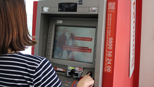 Mais de 500 mil ações questionam cálculo do 13º salário