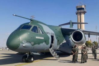 Aeronáutica vai reconvocar profissionais da área médica