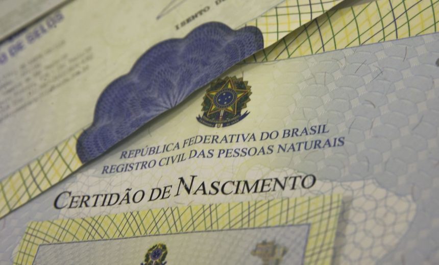 Ravi e Helena são nomes mais registrados no Amazonas em 2025