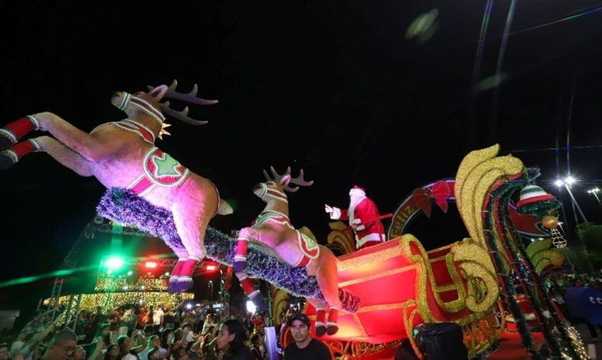 Espetáculo leva magia do natal ao Colônia Antônio Aleixo