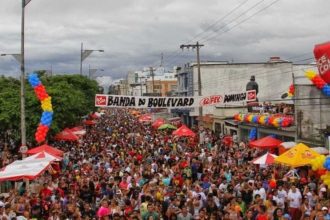 Saiba como pedir autorização para fazer eventos carnavalescos de rua em Manaus