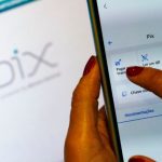 Receita Federal reforça que Pix não é taxado e alerta para mensagens falsas