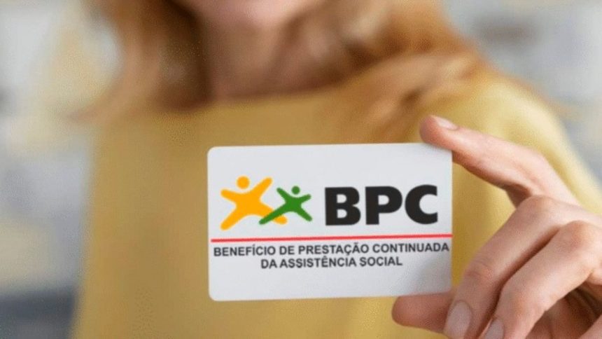 Pagamentos do BPC de janeiro de 2026 começam no dia 26 com valor reajustado