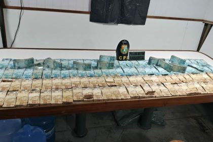 Comerciante é preso em Codajás com R$ 1 milhão em espécie