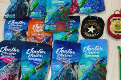 Maconha líquida com destino a Roraima é apreendida pela polícia em Manaus