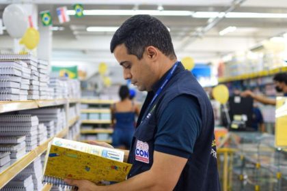 Procon-AM divulga itens escolares que escolas não podem cobrar de pais; confira