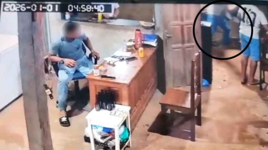 Discussão em bar termina com homem morto com 20 facadas no Amazonas