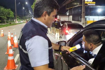 Operação de fiscalização no Réveillon registra mais de 400 infrações em Manaus