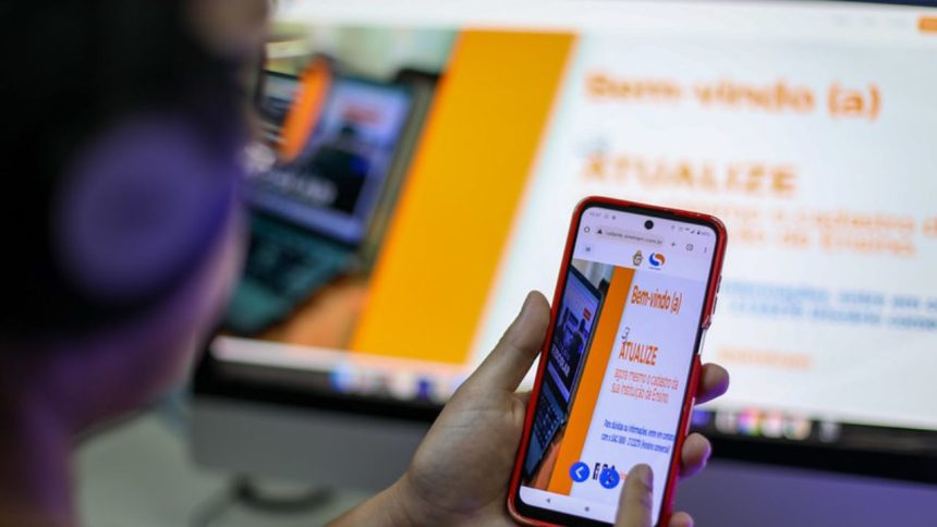 Estudantes podem acompanhar cadastro da meia-passagem para 2026 em Manaus