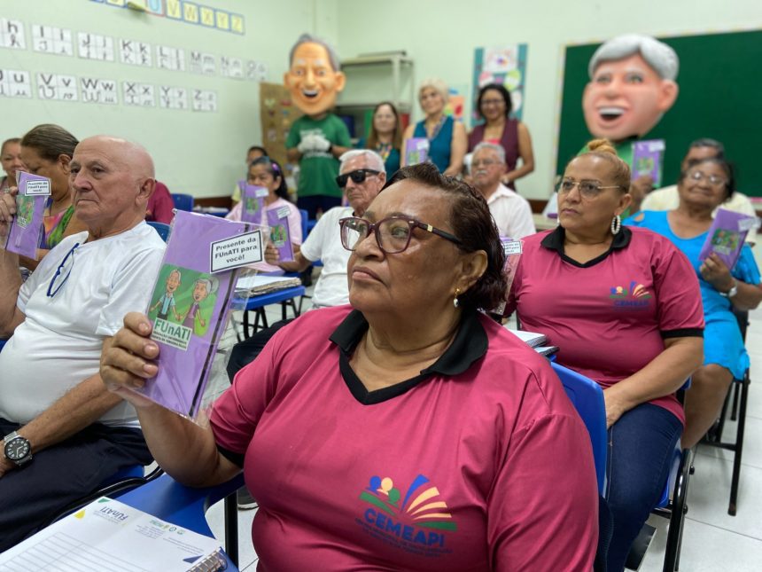 FUnATI abre matrículas na EJA para idosos em Manaus