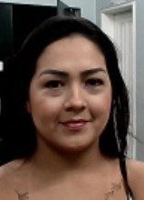 Mulher procurada por tentativa de homicídio com golpes de faca