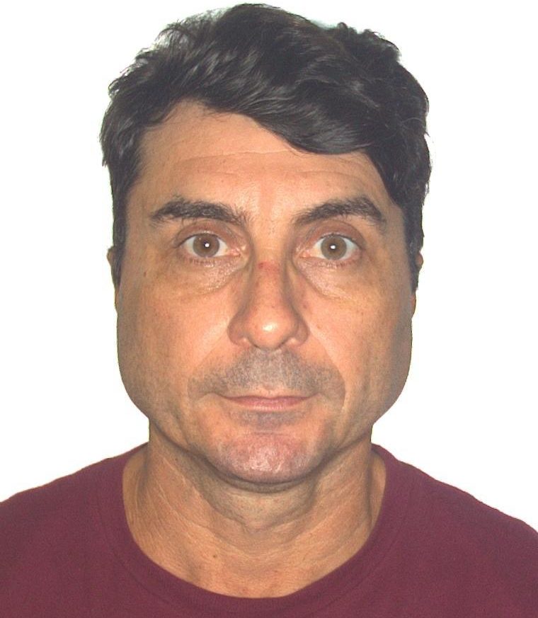 Polícia procura homem por estelionato envolvendo veículos