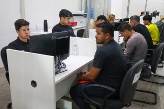 Sine oferta vagas de Auxiliar, Jovem Aprendiz e outros 335 cargos