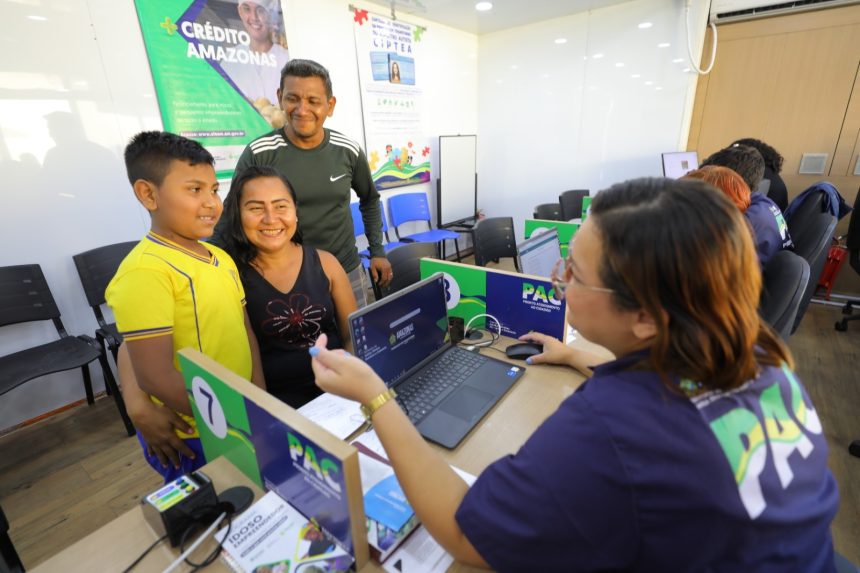 Pessoas com deficiência podem solicitar serviços nos PAC's