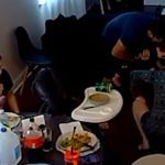 Bebê engasga com carne e pai policial age rapidamente