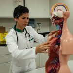 Fametro abre inscrição para sete cursos técnicos e pós-técnicos