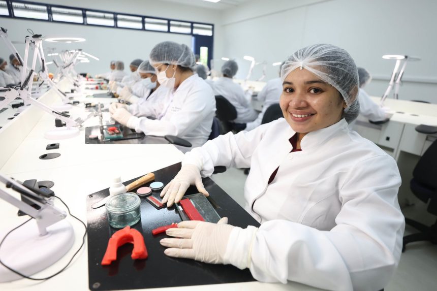 Wilson Lima abre ano letivo do Cetam com 7,6 mil novos alunos