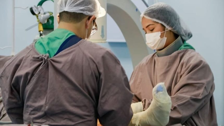 Hospital Platão Araújo orienta sobre cuidados ortopédicos durante o Carnaval