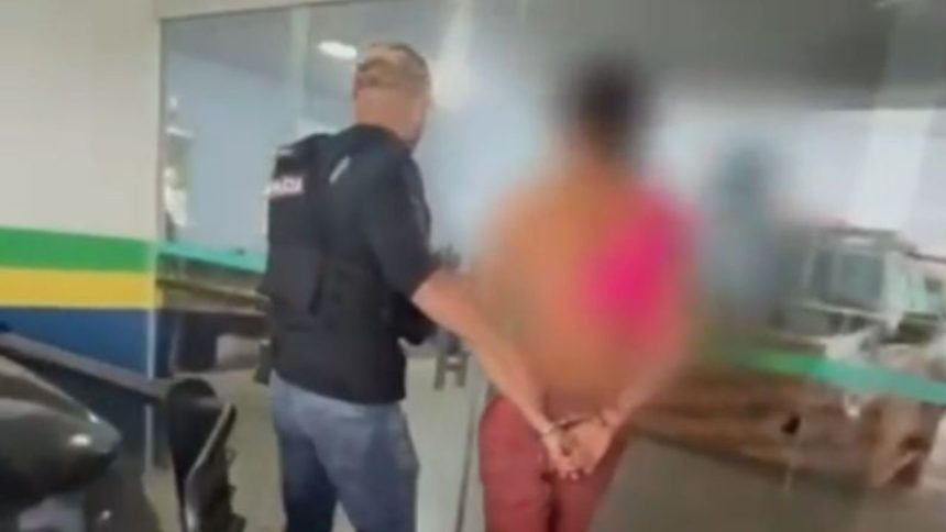 O homem é preso após atirar no rosto da ex-sogra em comunidade do Amazonas