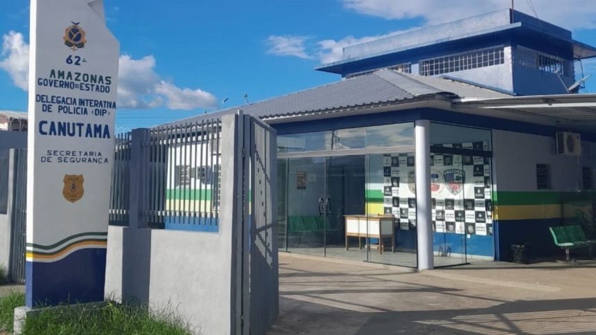 Homem é preso após exigir R$ 2 mil da mãe de detento para não matá-lo no AM