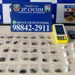 Mais de 40 porções de drogas são apreendidas pela polícia em Manaus