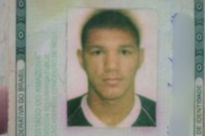 Homem morre após ser esfaqueado ao tentar proteger a irmã do ex em Manaus