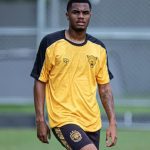 Léo Guerra retorna ao Amazonas FC após passagem pelo Azuriz