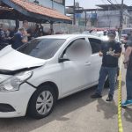Homem morre após ser esfaqueado dentro do próprio carro em Manaus