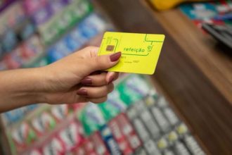 Mudanças no vale-alimentação e refeição entram em vigor nesta segunda-feira