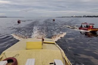 Sete pessoas ainda estão desaparecidas após naufrágio de embarcação no Amazonas