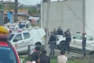 Drogas são apreendidas em balsa com compartimento oculto em Manaus