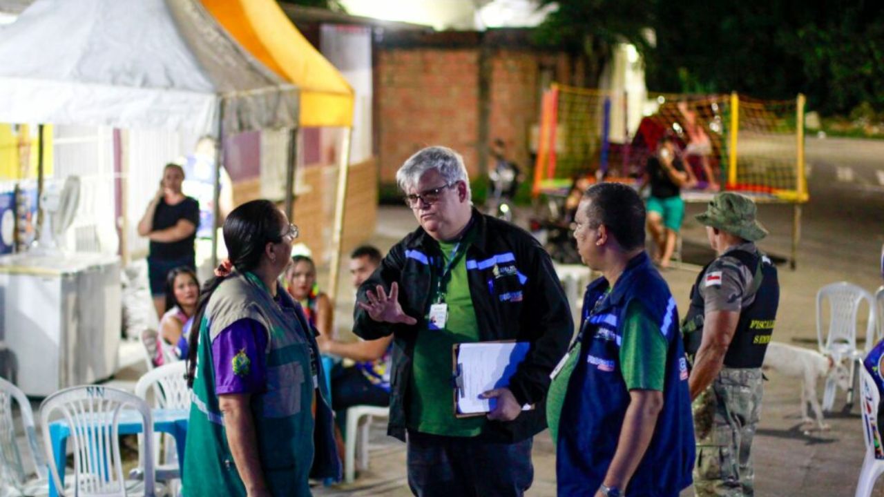 Fiscalização identifica irregularidades em blocos de carnaval em Manaus