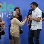 Wilson Lima entrega mais de três mil óculos durante mutirão