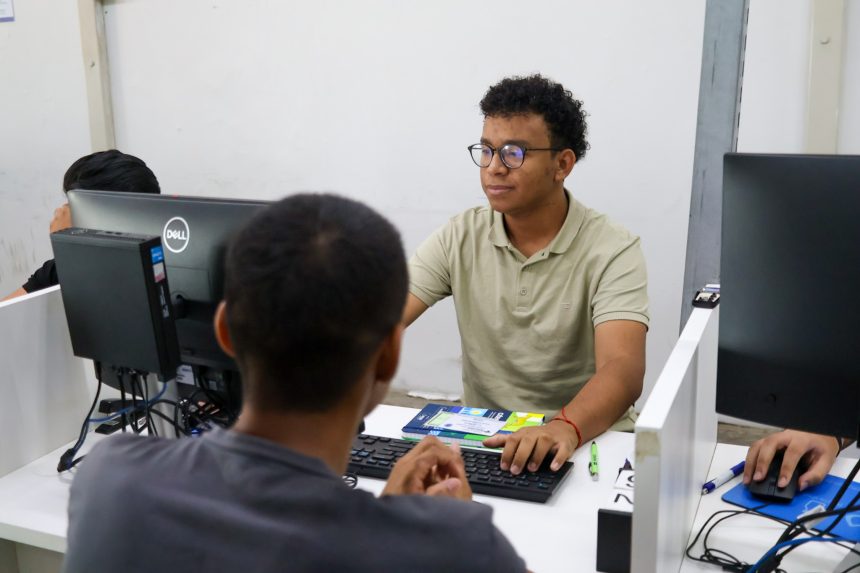 SINE oferta 587 vagas de emprego em Manaus, nesta sexta (20)