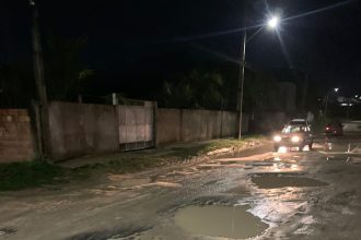Moradores de comunidade denunciam infraestrutura precária