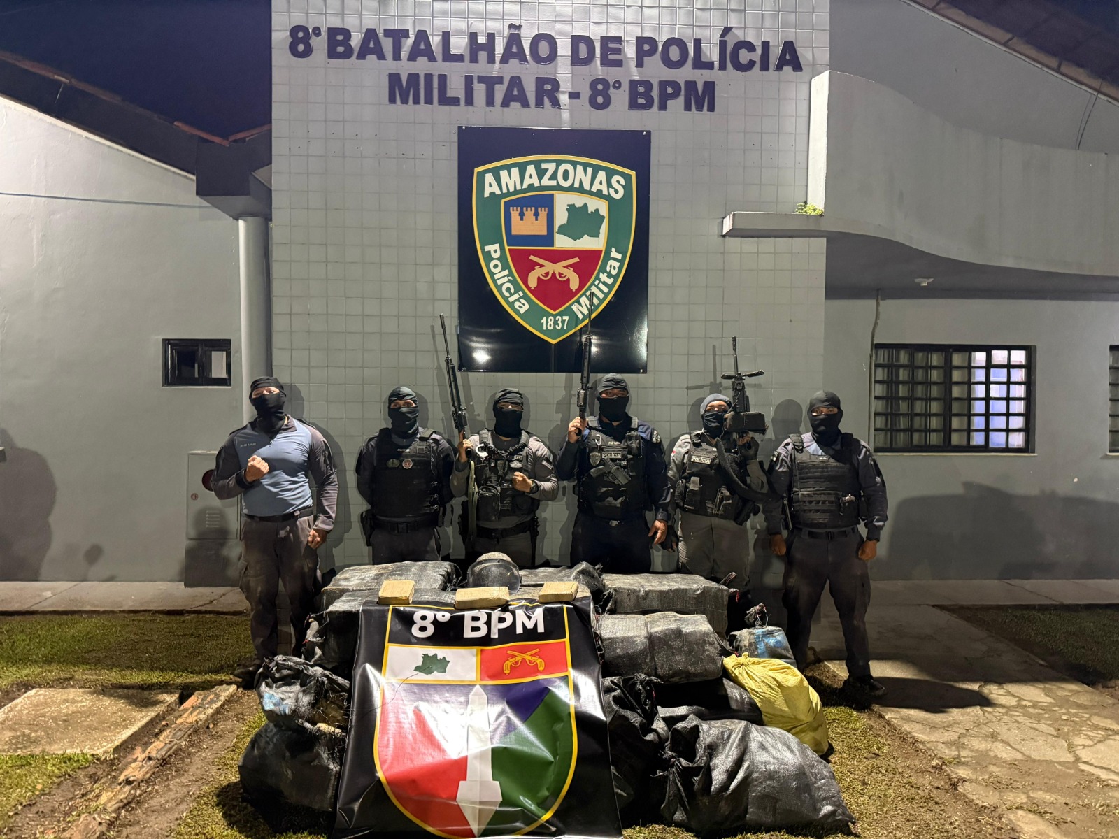 Polícia Militar apreende mais de 800 kg de droga no Alto Solimões