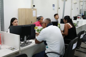 Sine seleciona para analista, auxiliar, aprendiz e outras 676 vagas