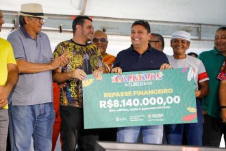 Escolas de samba de Manaus recebem R$ 8 milhões e Carnaboi é confirmado em 2026