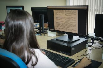 Defensoria prorroga inscrições para estágio voluntário em Direito