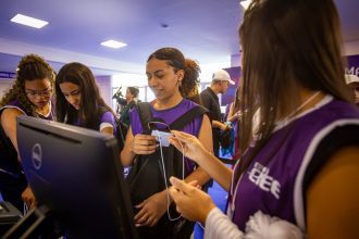 CIEE oferta vagas de estágio para ensino médio, técnico e superior