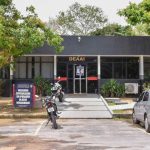 Polícia apreende adolescente em Manaus após ameaças de massacre escolar em Minas Gerais