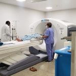 Justiça dá 30 dias para Estado regularizar oferta de PET-SCAN na rede pública do AM